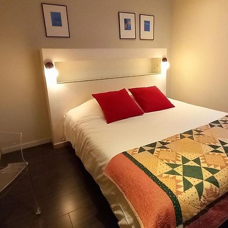 Burdigala Homes - Les Apparts De La Course Bordeaux Room photo